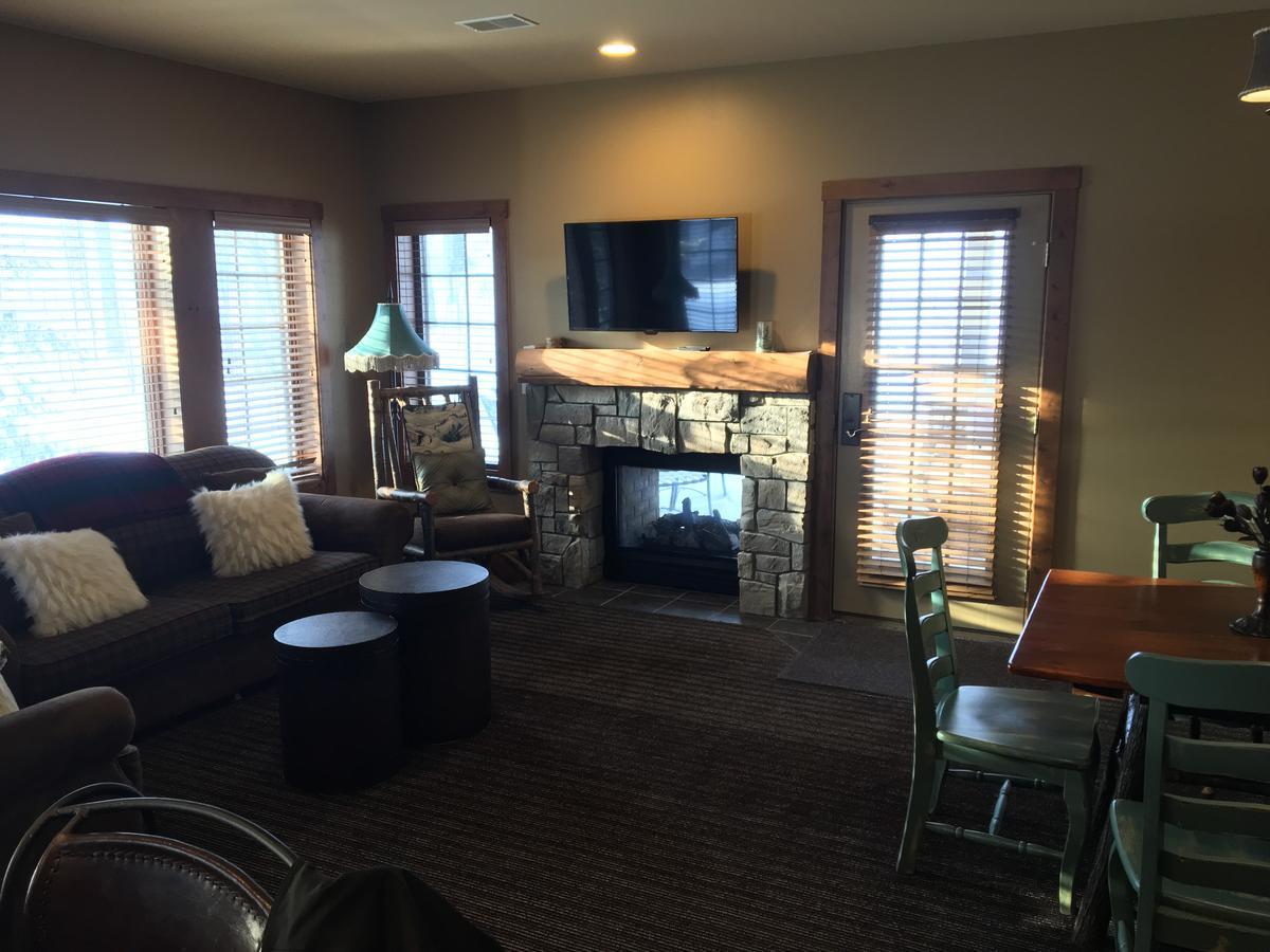 Boyne Mountain Creekside Condo Boyne Falls Екстер'єр фото