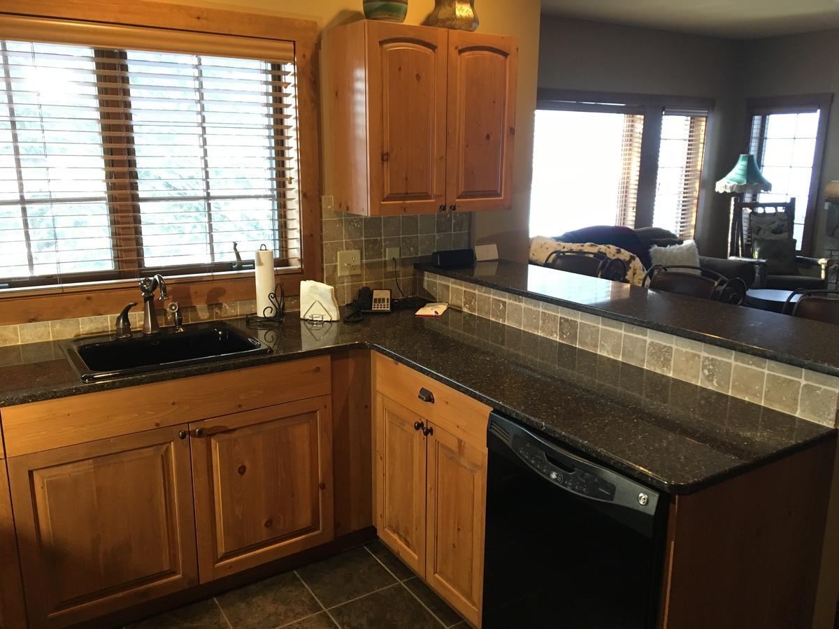 Boyne Mountain Creekside Condo Boyne Falls Екстер'єр фото